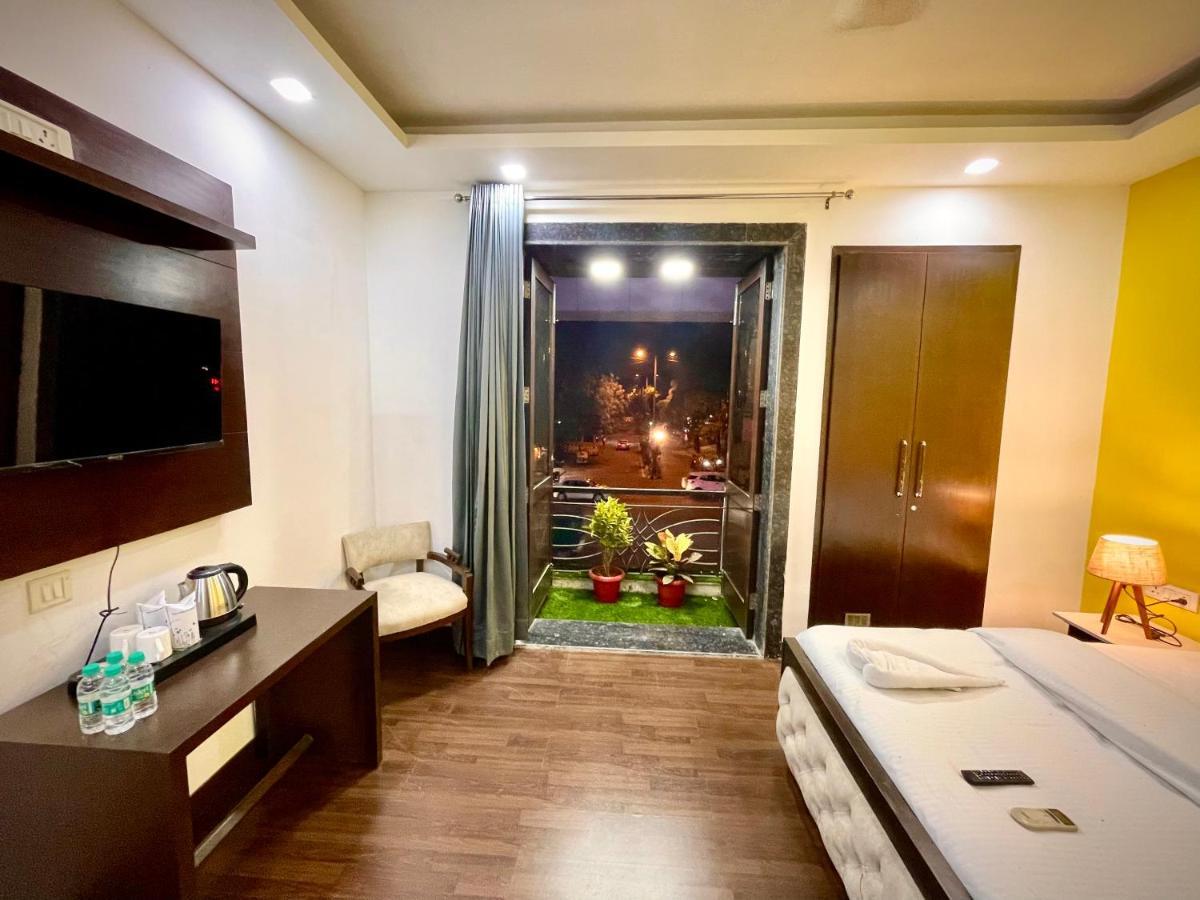 Lime Boutique B&B Gk-1 At Kailash Colony Metro , Greater Kailash Near Eros Hotel Nehru Place Ню Делхи Екстериор снимка