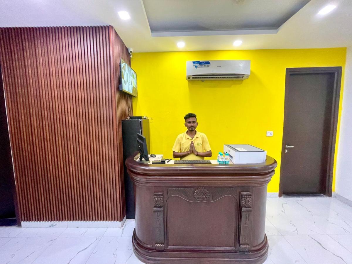 Lime Boutique B&B Gk-1 At Kailash Colony Metro , Greater Kailash Near Eros Hotel Nehru Place Ню Делхи Екстериор снимка