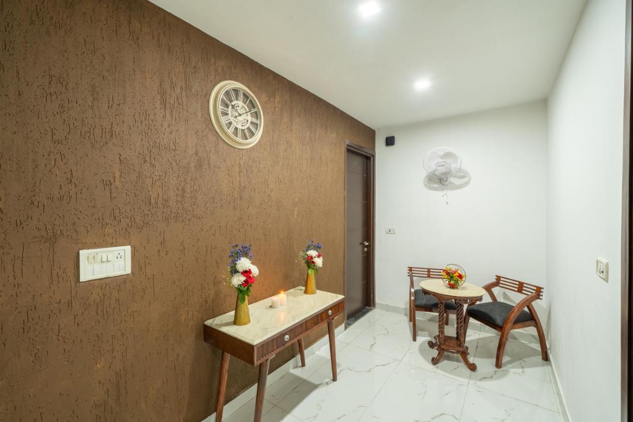 Lime Boutique B&B Gk-1 At Kailash Colony Metro , Greater Kailash Near Eros Hotel Nehru Place Ню Делхи Екстериор снимка